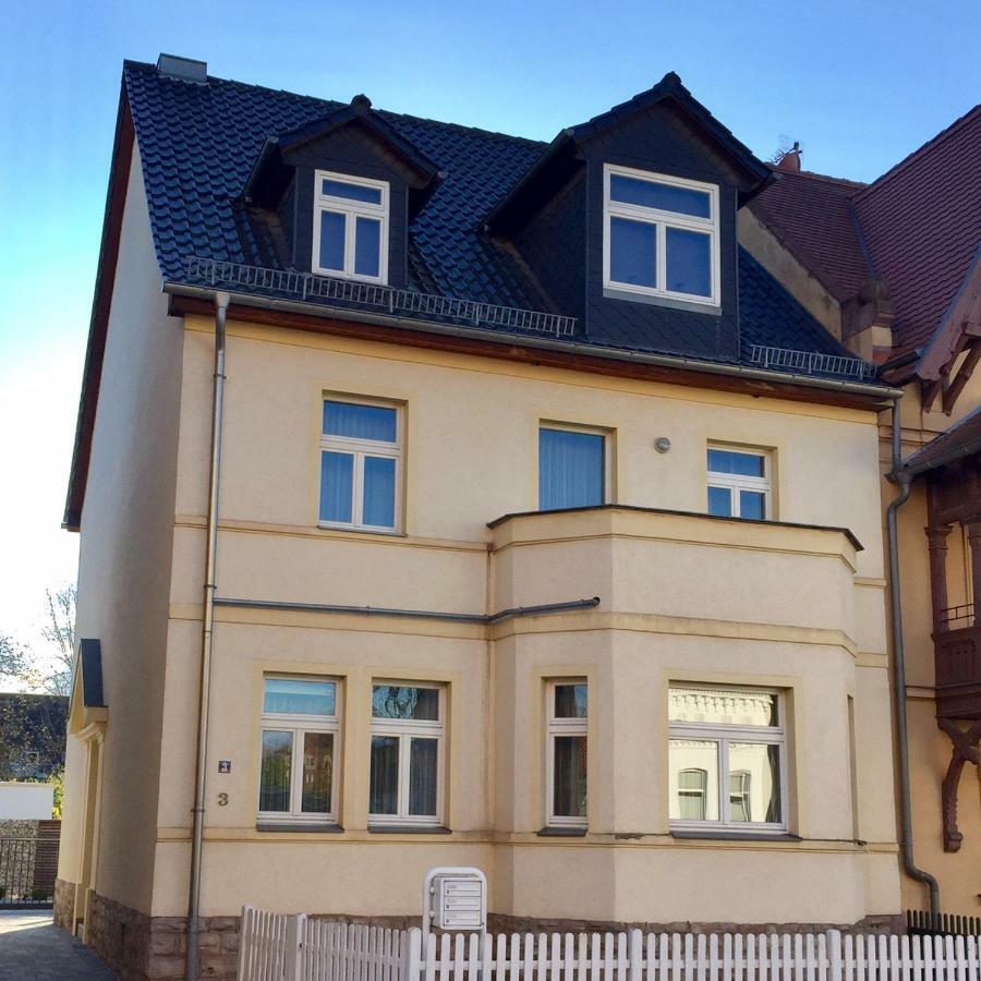 Апартаменты Gastehaus St. Ritter & D. Pacia Зангерхаузен Экстерьер фото